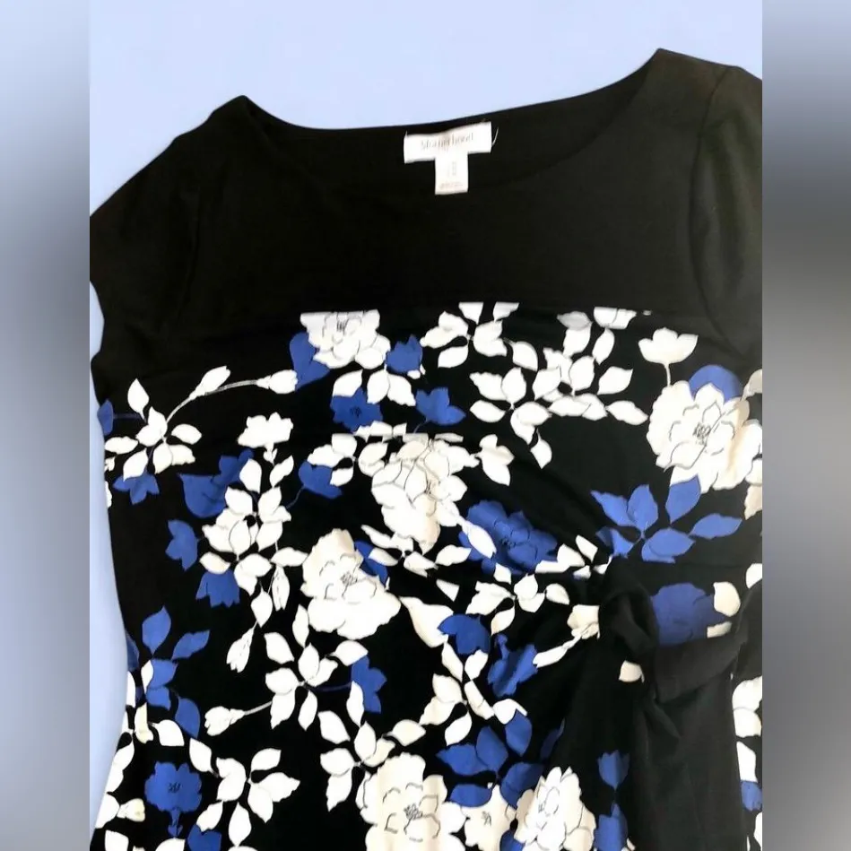 Motherhood Maternity Floral Black and Blue Dress size M - Image 4