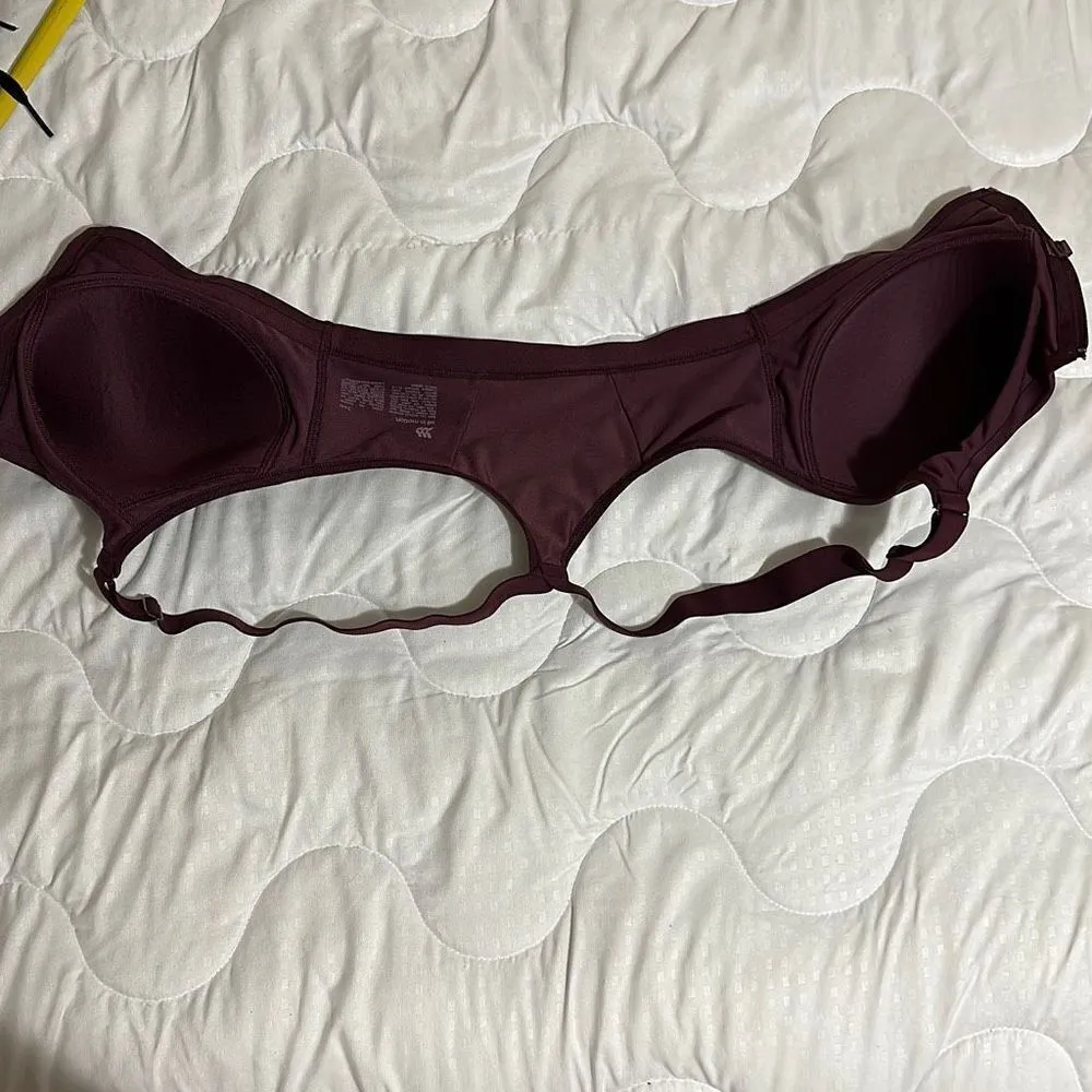 all in motion sports braw Size 34D - Image 2