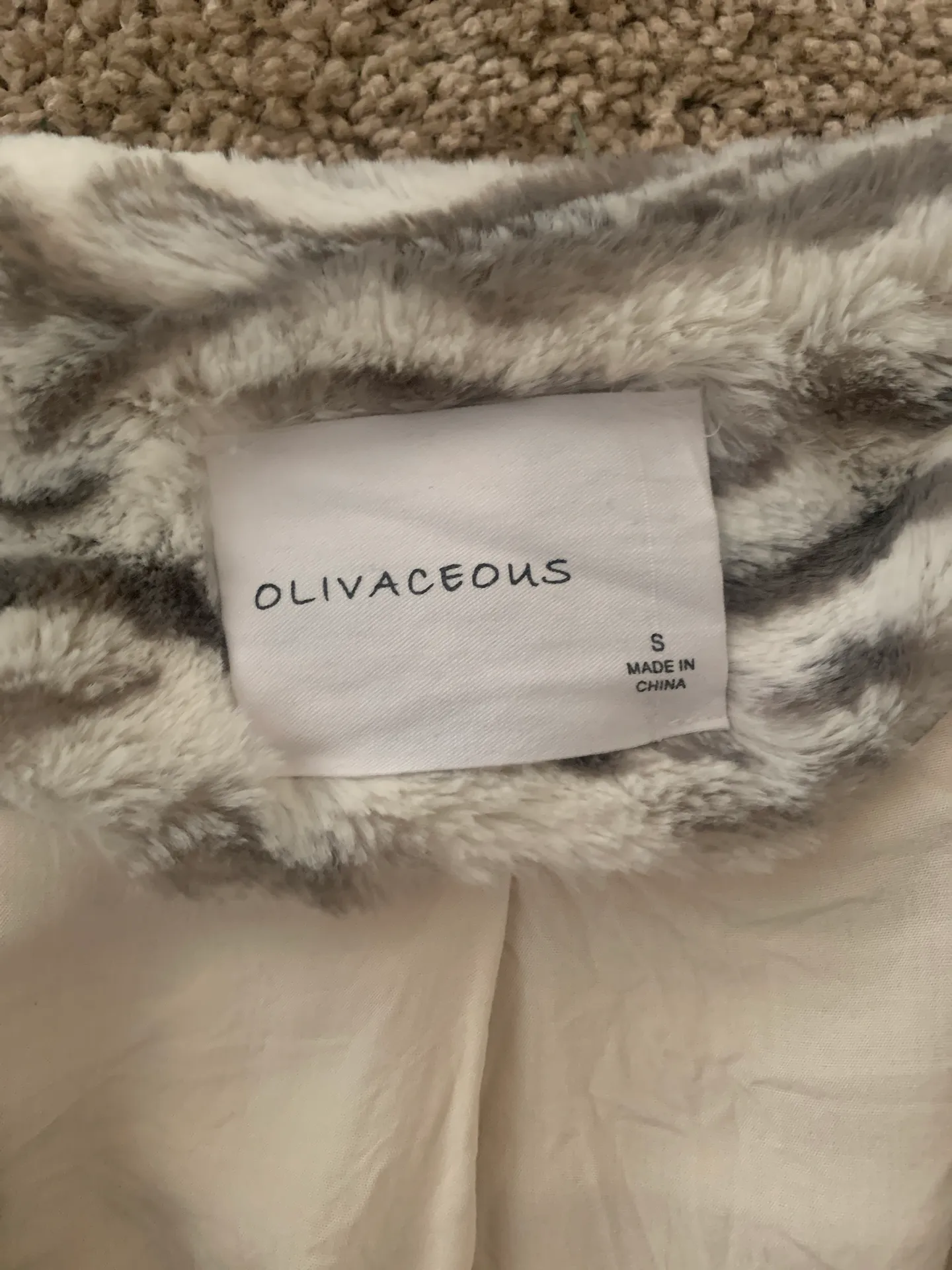 Olivaceous Faux Fur Jacket - Image 4