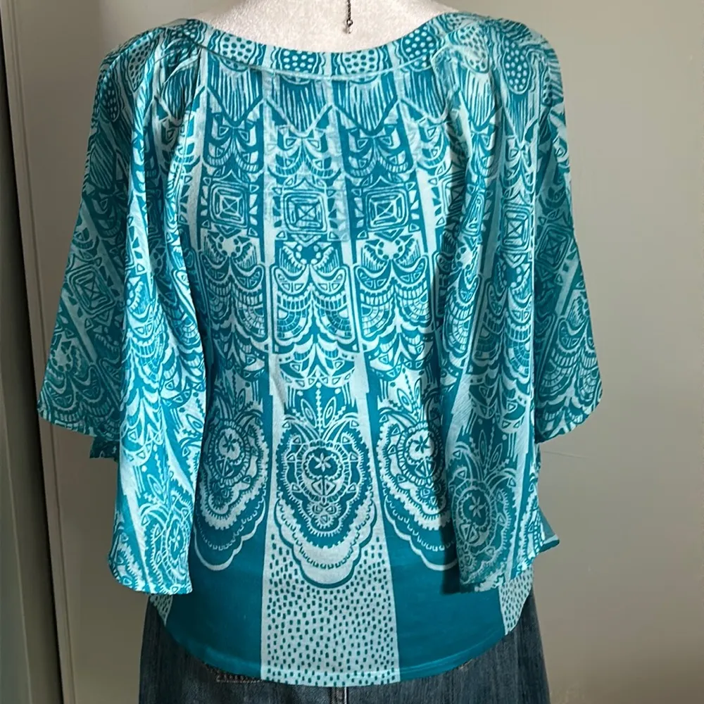 FANG Women’s Bohemian Burnout Print Fitted V - Image 7