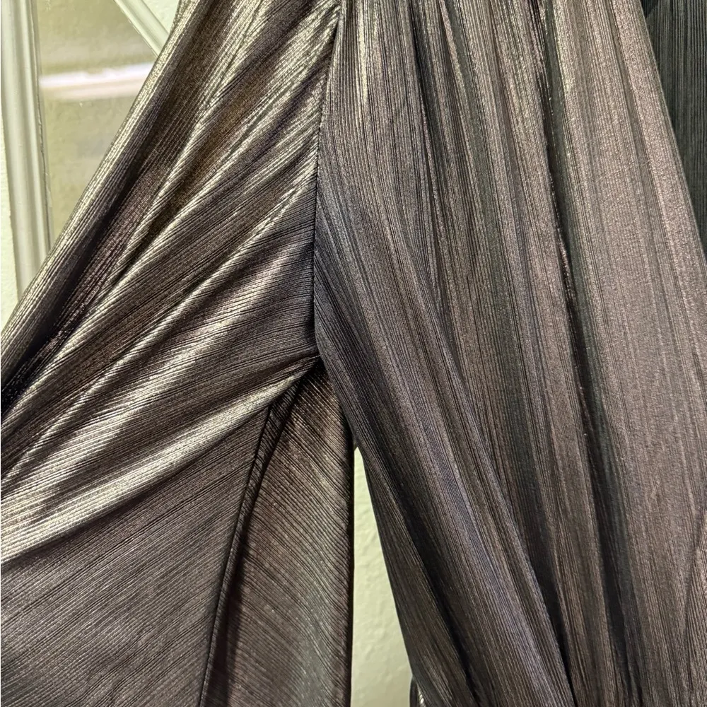 Bronx and Banco
Bellerose Mini Dress Metallic Bronze Long Sleeve Dress - Image 8