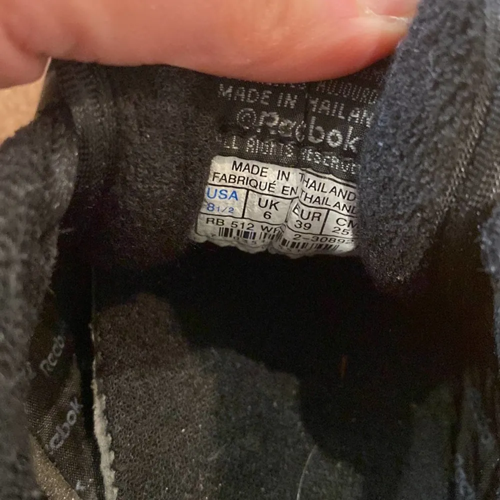 Reebok Classic Black Women’s Lace Up Vintage Sneakers Sz 8.5 - Image 6