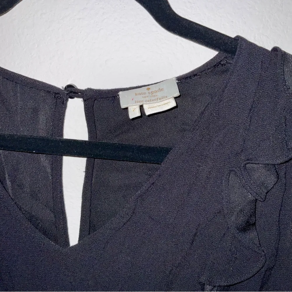 Kate Spade Sleeveless Blouse With Ruffle Detail Size 2 - Image 3