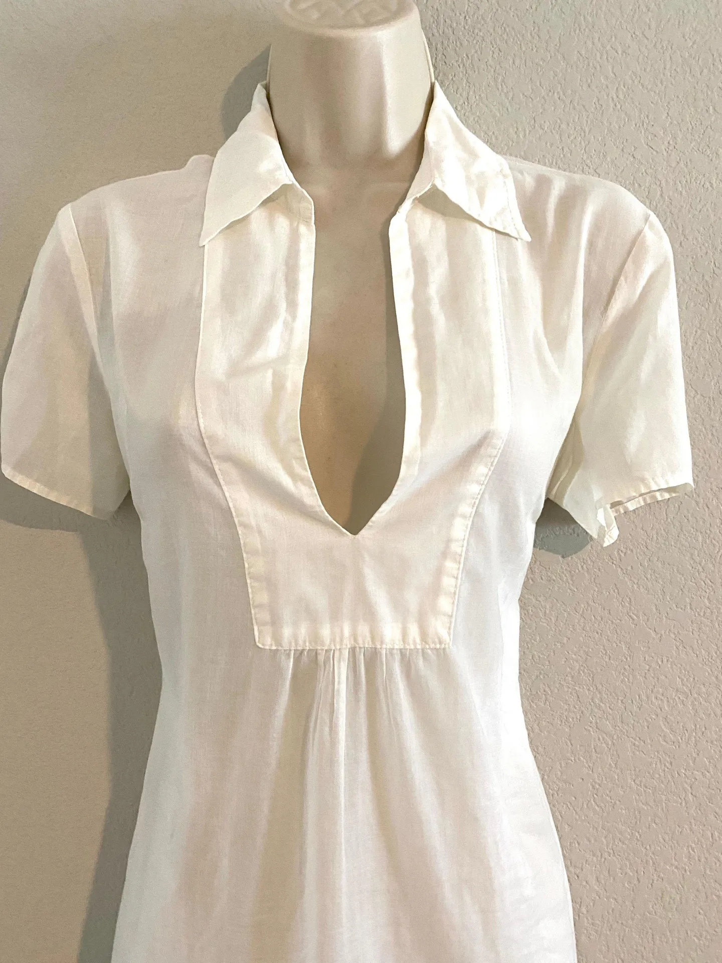 NWOT  sheer tunic top/bathing suit coverup. - Image 4