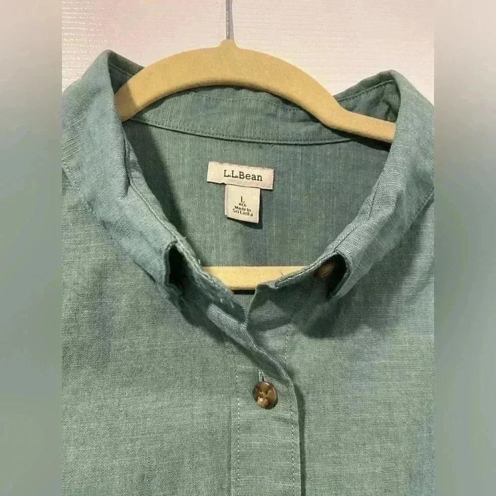 NWOT L.L. Bean Size L Sage Green Stretch Cotton Short Sleeve Button Down Shirt Size L - Image 2