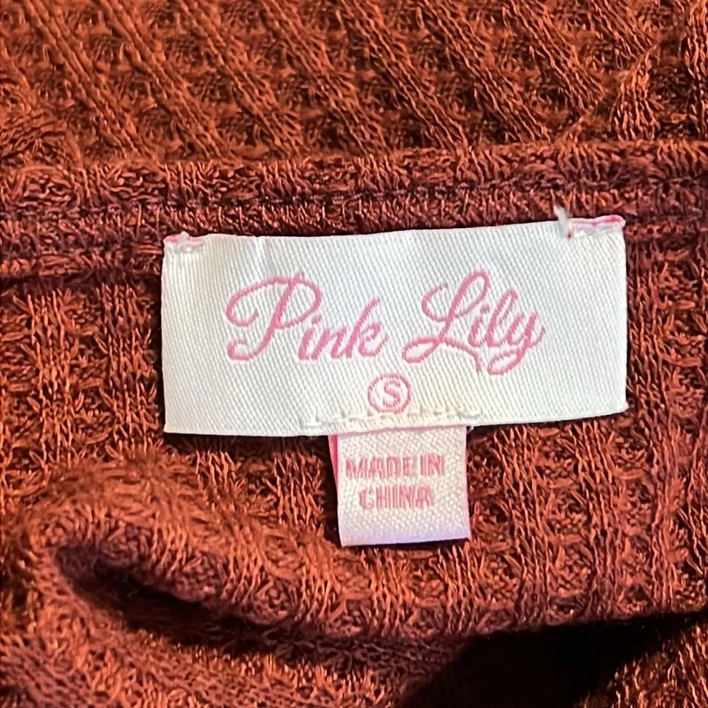 Pink Lily size small color block waffle knit long sleeve blouse leopard print - Image 7