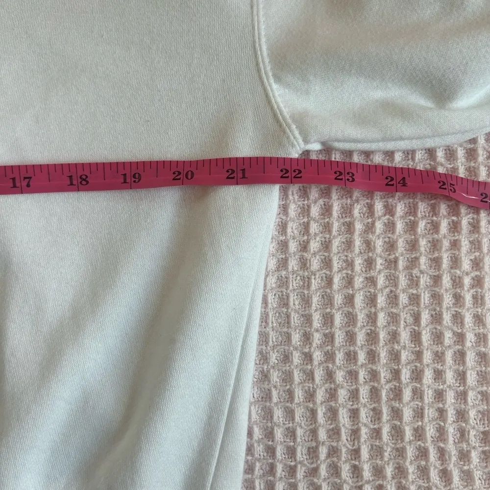 Humorous sarcastic Valentine’s Day crewneck sweatshirt red heart break up NWT SM White - Image 5