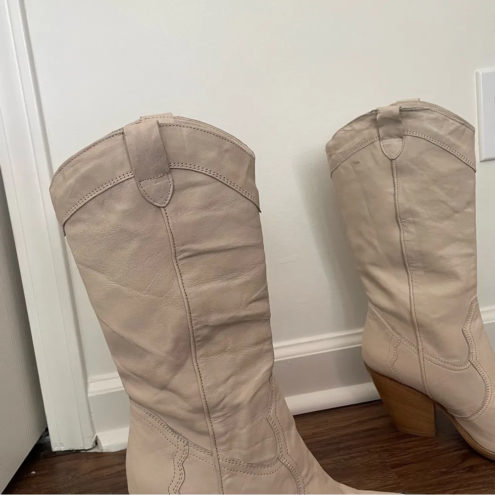 NWOT Free People Brayden Mid Tall Leather Western Boot Sz 41 Heel Toecap Cream - Image 12