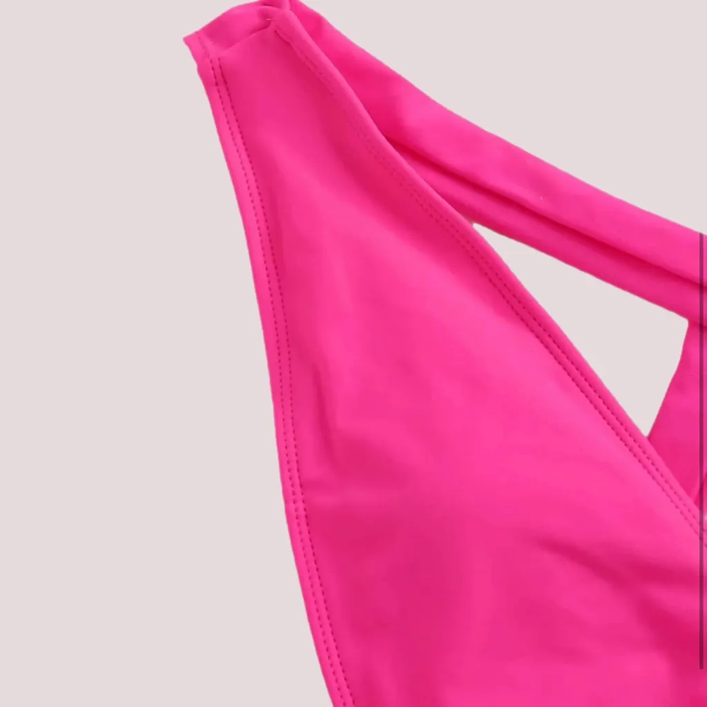 NWT Women’s Hot Pink Plunge One - Image 5