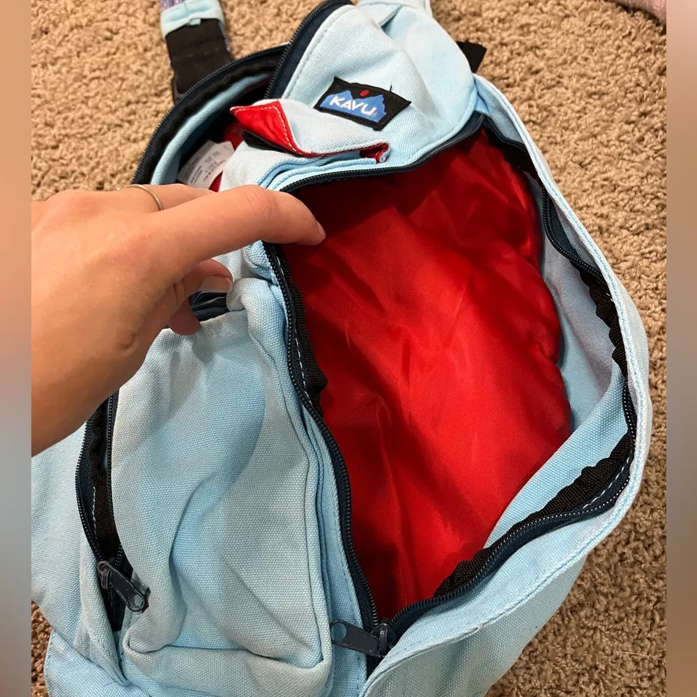 Kavu Rope Sling Bag Light Blue Crossbody Outdoor Hiking Bag - Image 7
