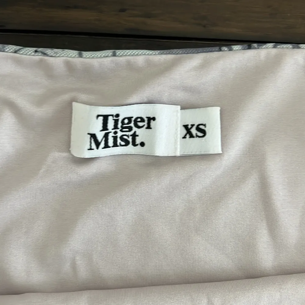 TIGER Mist Mini Skirt Size XS EUC - Image 2