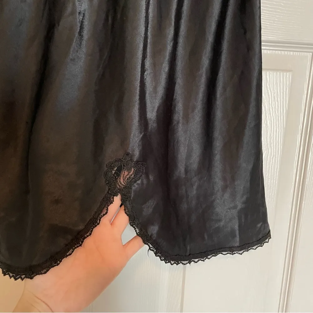 Vtg Y2K Victoria’s Secret Black Satin Skirt Lace Trim Sz Medium Tulip - Image 9