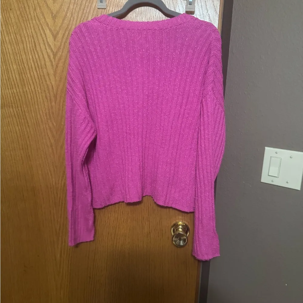 American Eagle NWT pink cardigan - Image 3