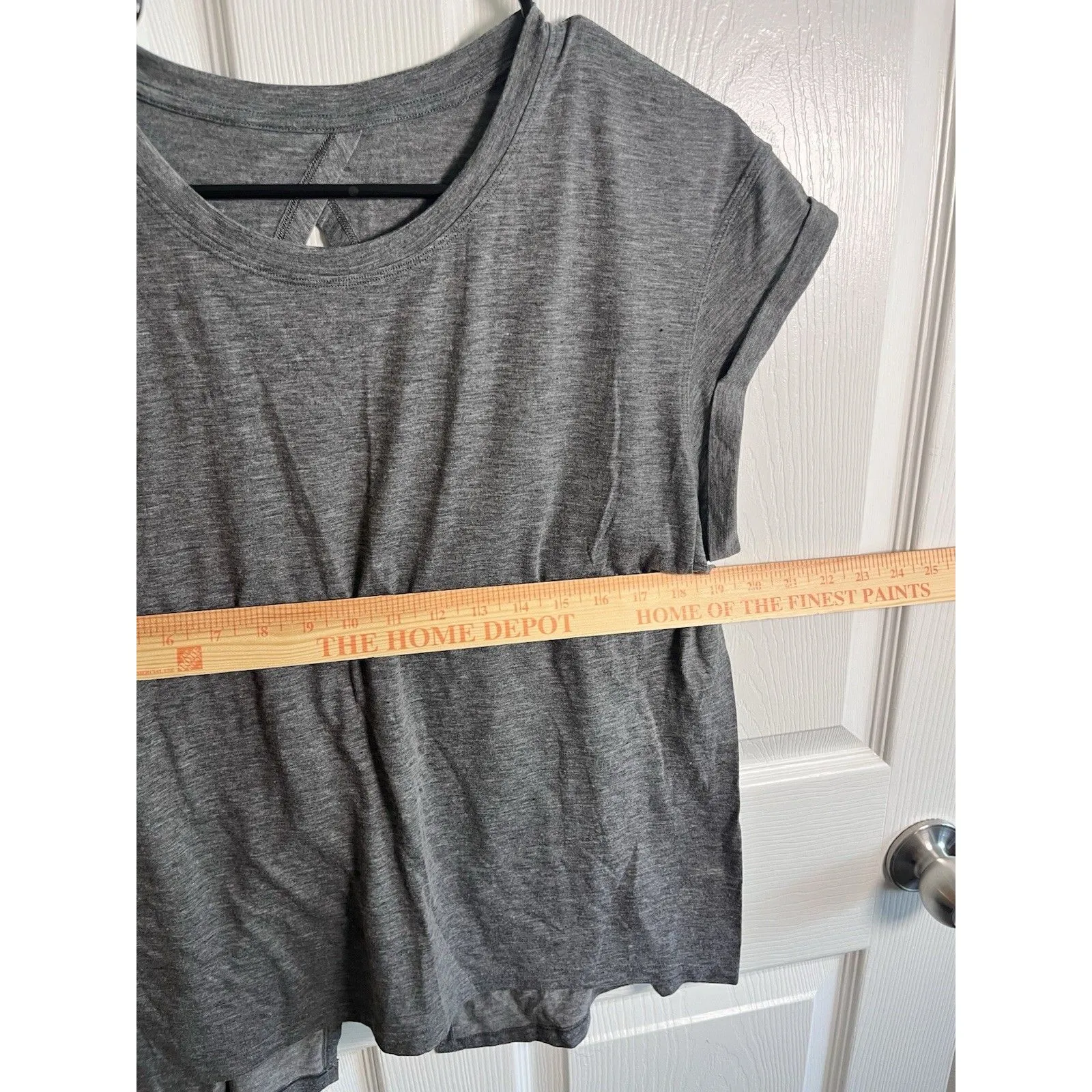 Lululemon Box It Out Short Sleeve Workout Top with Open Back 8 Heather Gray - Image 2