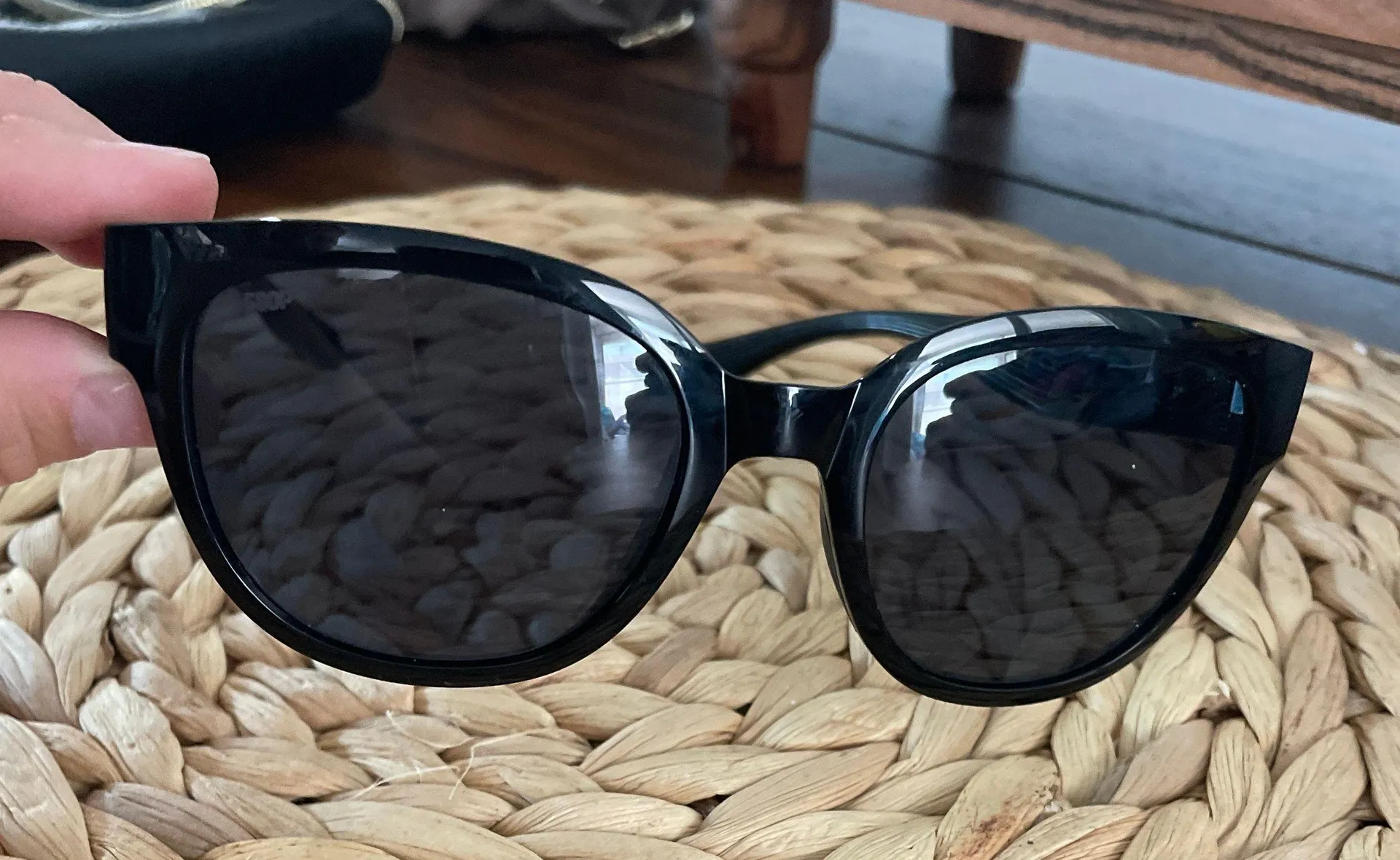 Costa Del Mar Costa Sunglasses - Image 2