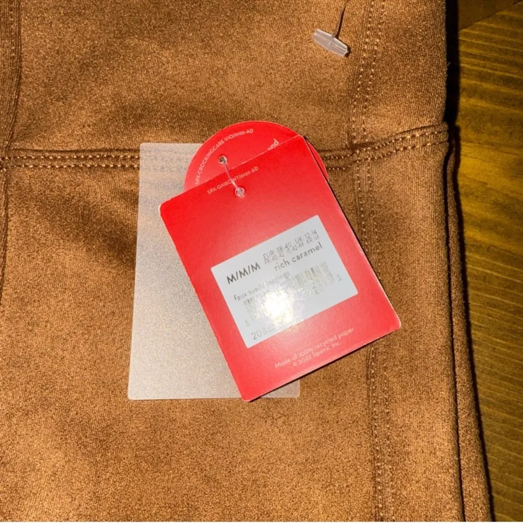 SPANX Faux Suede Legging Rich Caramel Tan NEW
Slimming Control Medium Boho Fall - Image 4