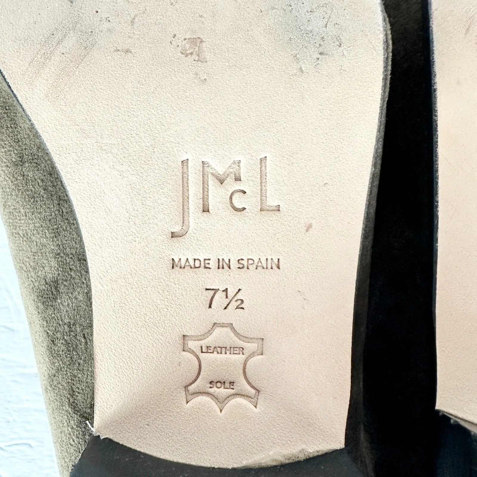 J McLaughlin Luna Velvet Loafer Size 7.5 Chocolate Brown Leather Sole - Image 9