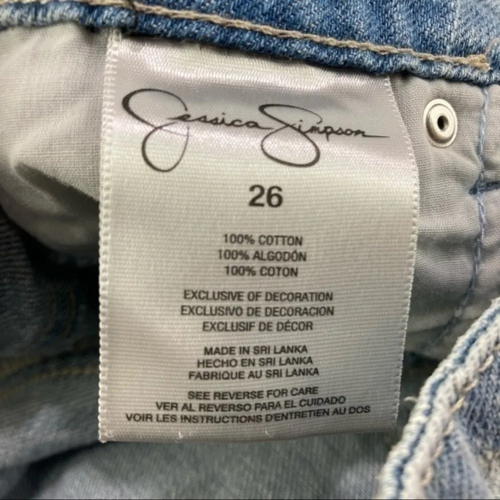 Jessica Simpson Light Wash Denim Cutoff Shorts‎ - Image 8