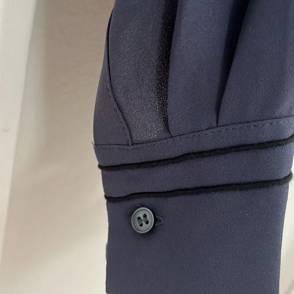 Dark grey/blue Ann Taylor blouse - Image 3