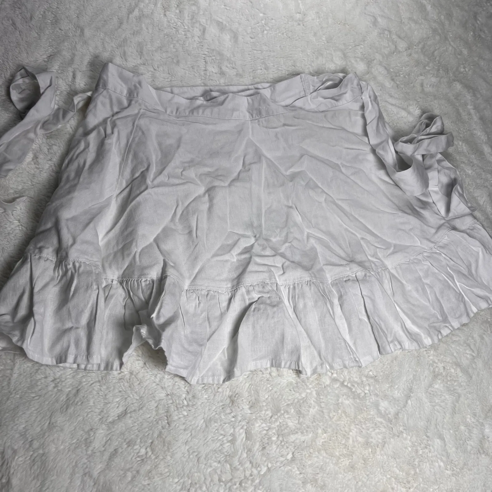 Aerie Women's White Linen Blend Ruffle Wrap Mini Casual Skirt Size Medium NWT - Image 4