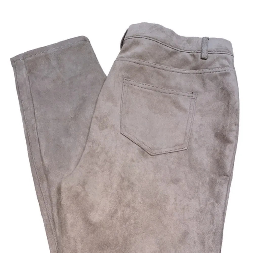 Time & Tru size xxl/20 tan faux suede pants - Image 2