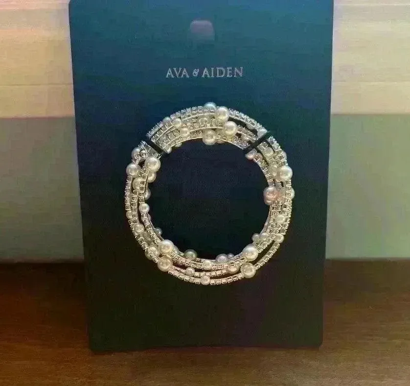 New!! Silver bracelet with pearls! - Image 2