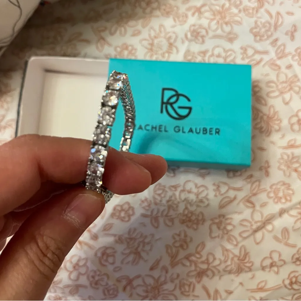 RACHEL GLAUBER Elegant Silver Tennis Bracelet - Image 2