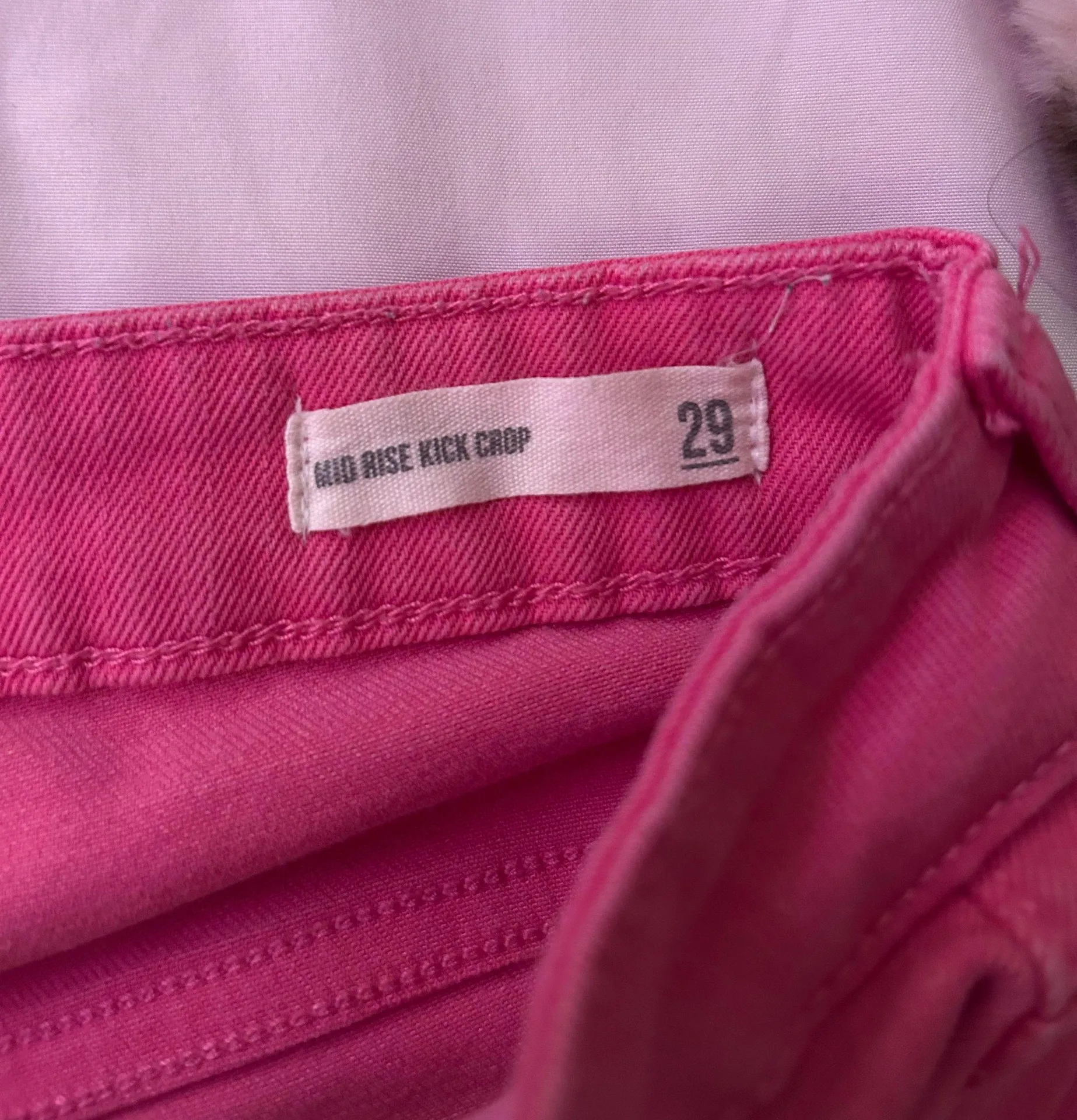 Pink Jeans - Image 4