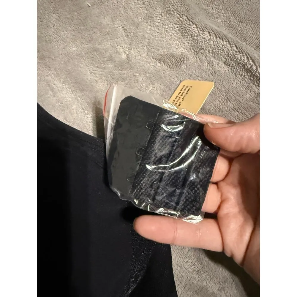 NWT Shapermint Truekind Daily Comfort Wirefree Shaper Bra Black Pad Size M - Image 6