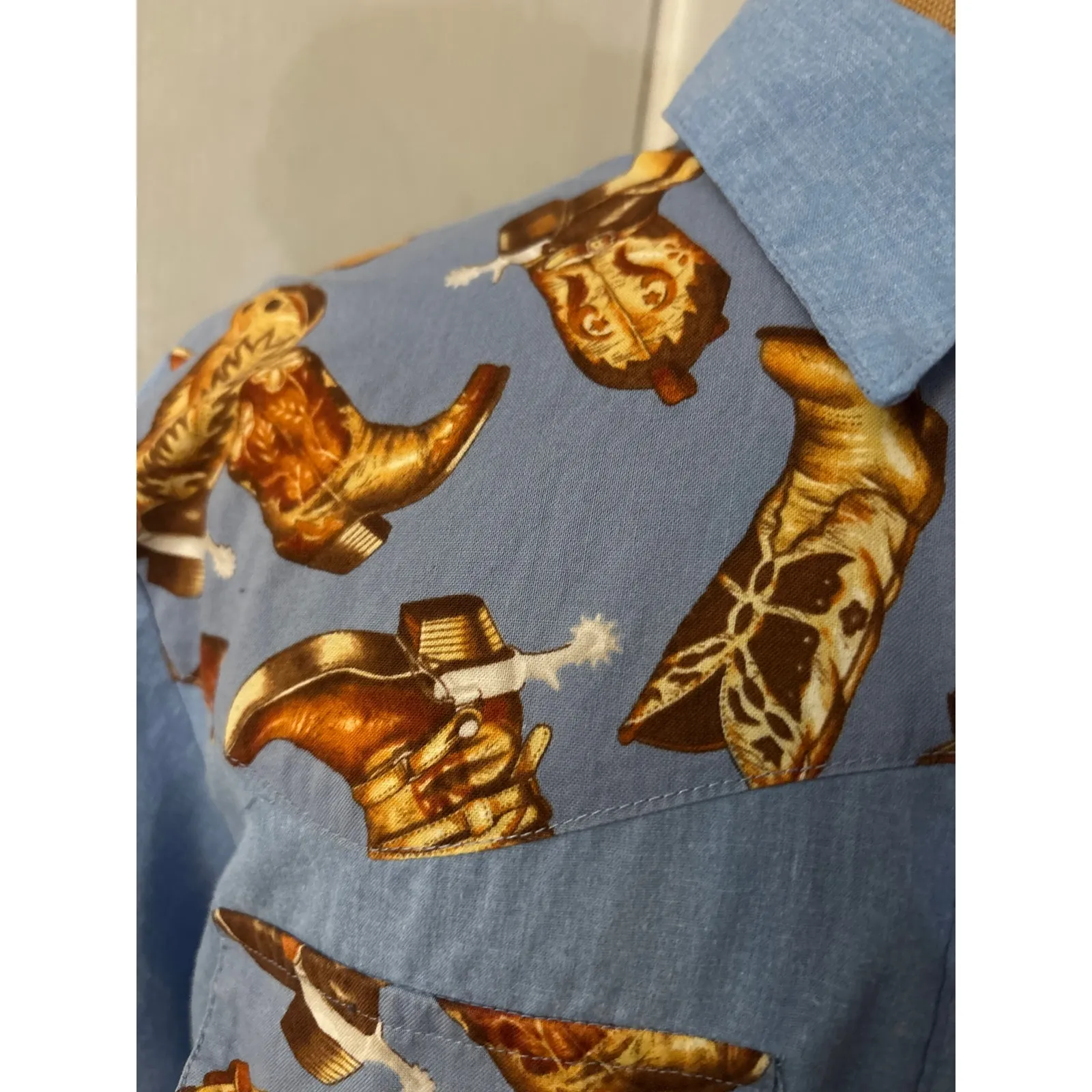 Vintage Tap & Co Western Cowboy Boot Shirt M Boots on the Ground Unisex Festival Blue Size M - Image 8