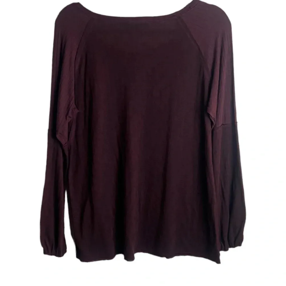 Miss Me Size Medium Oversized Knit Top Longsleeve Burgundy Elevated Basic Ribbed - Image 4