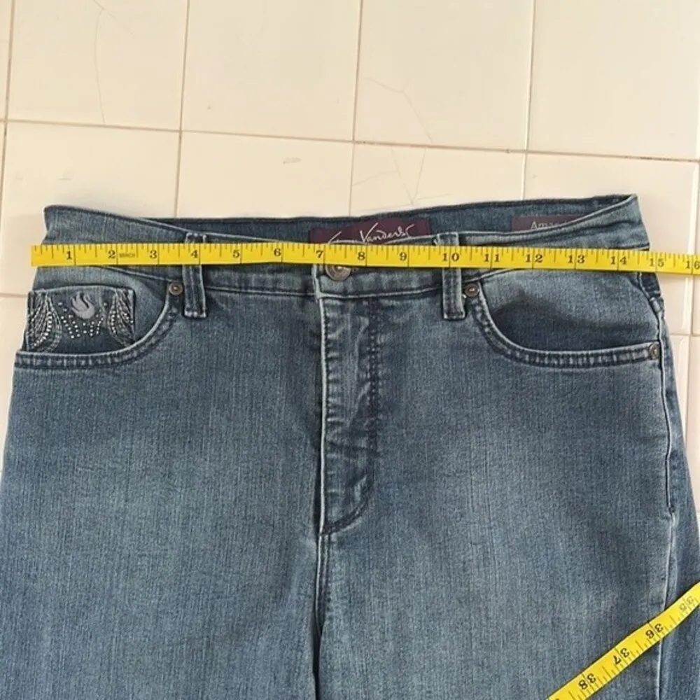 Gloria Vanderbilt Amanda Jeans - Image 5