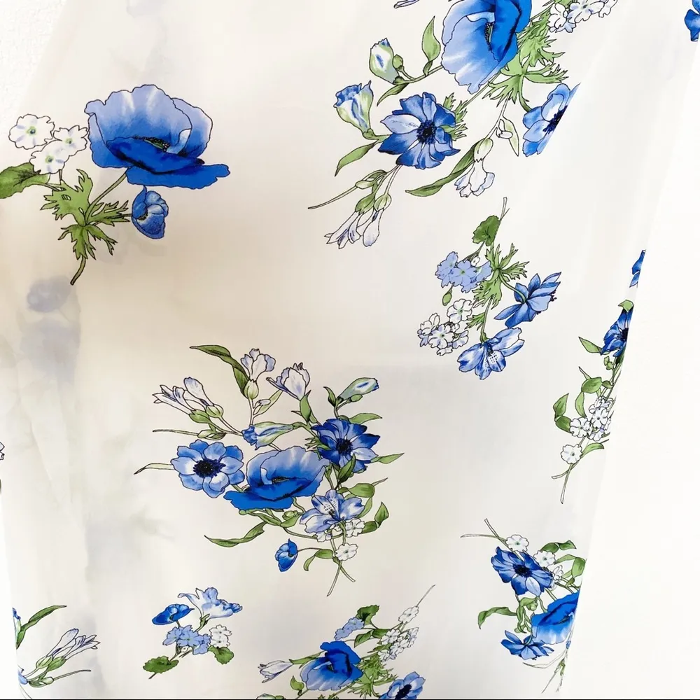 Lush Surplice Maxi Dress Ivory Floral Size Medium - Image 7