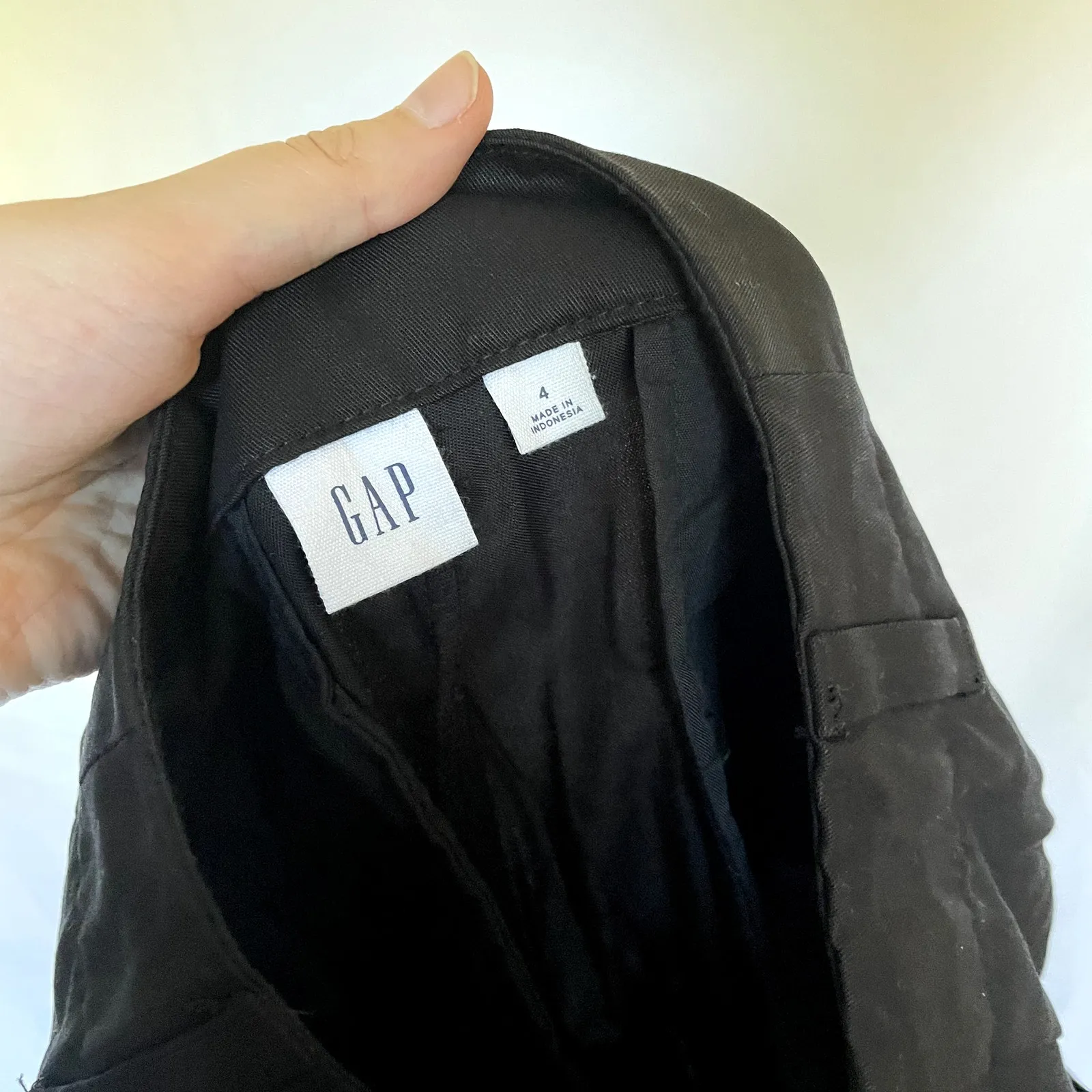 Gap pleated black straight leg trousers women's size 4 pockets pants belt loops - Image 6