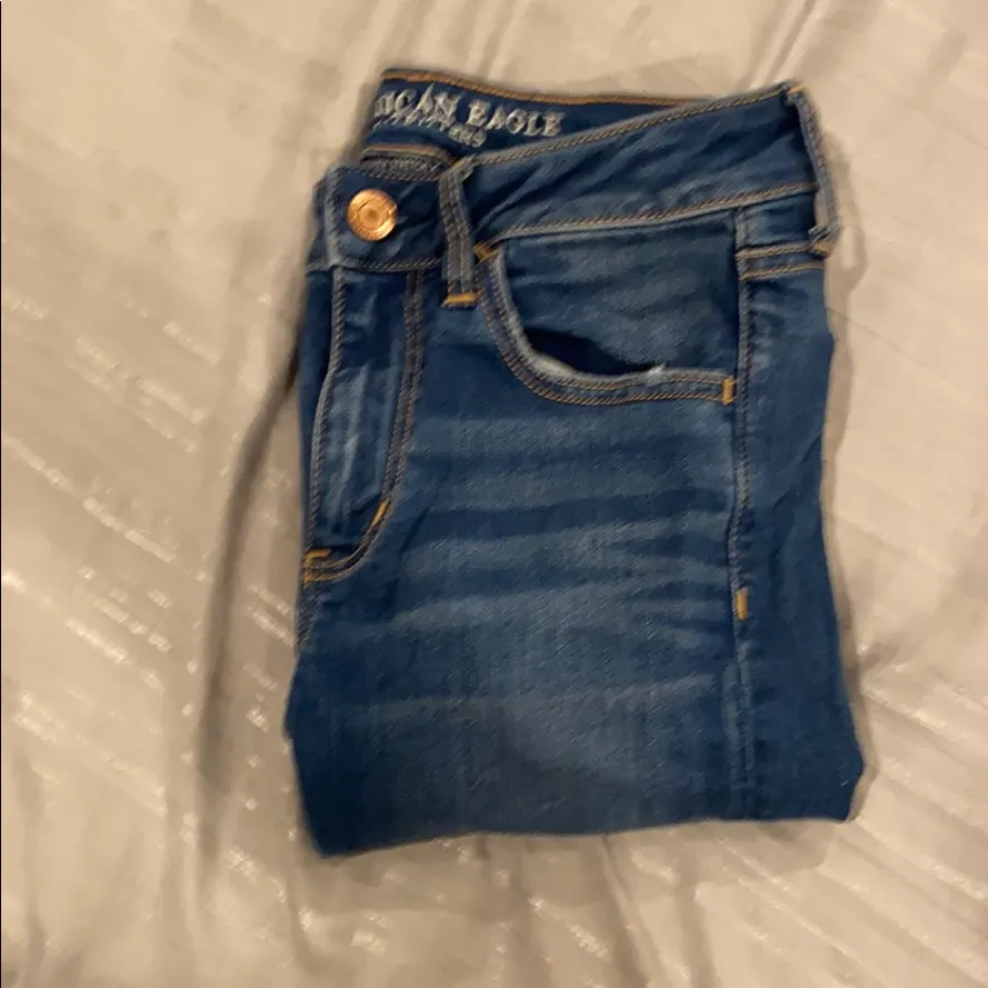 american eagle jeans no rips - Image 3