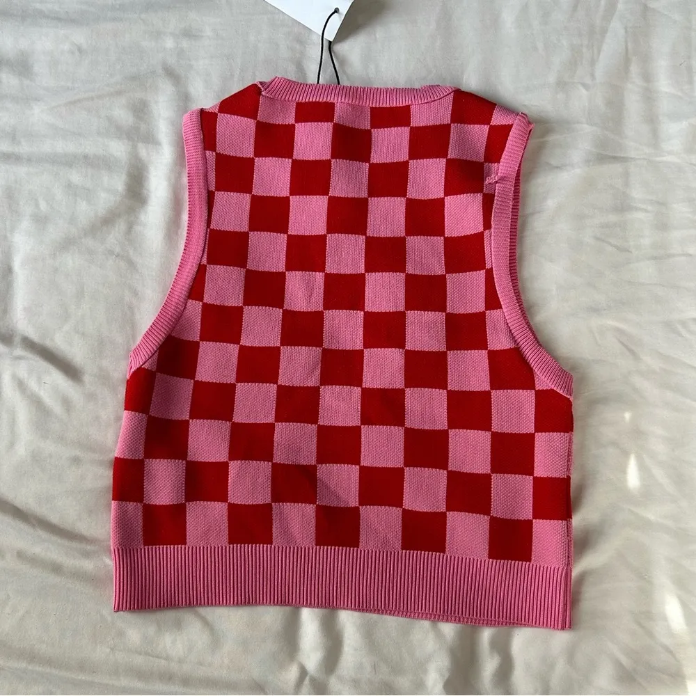 STRADIVARIUS pink and red checked tank top sweater vest - Image 4