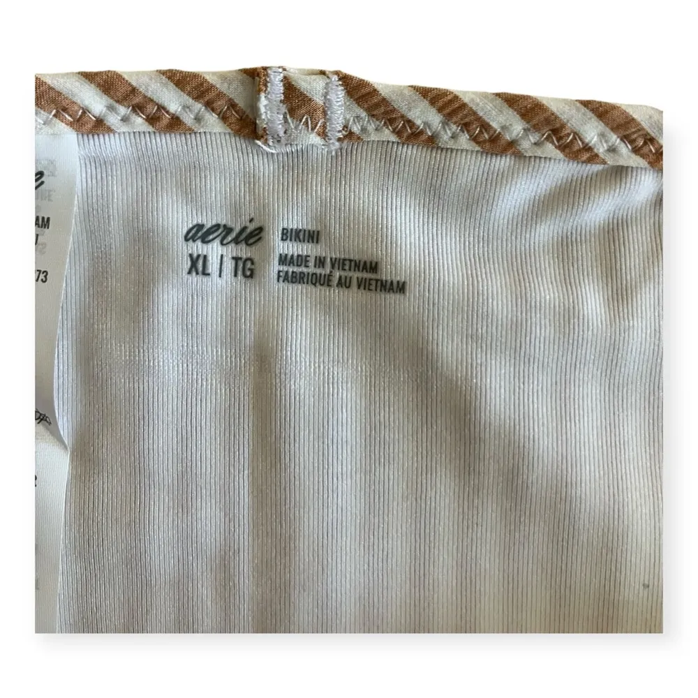 Womens tan and white seersucker ruffle bikini bottoms - Image 4