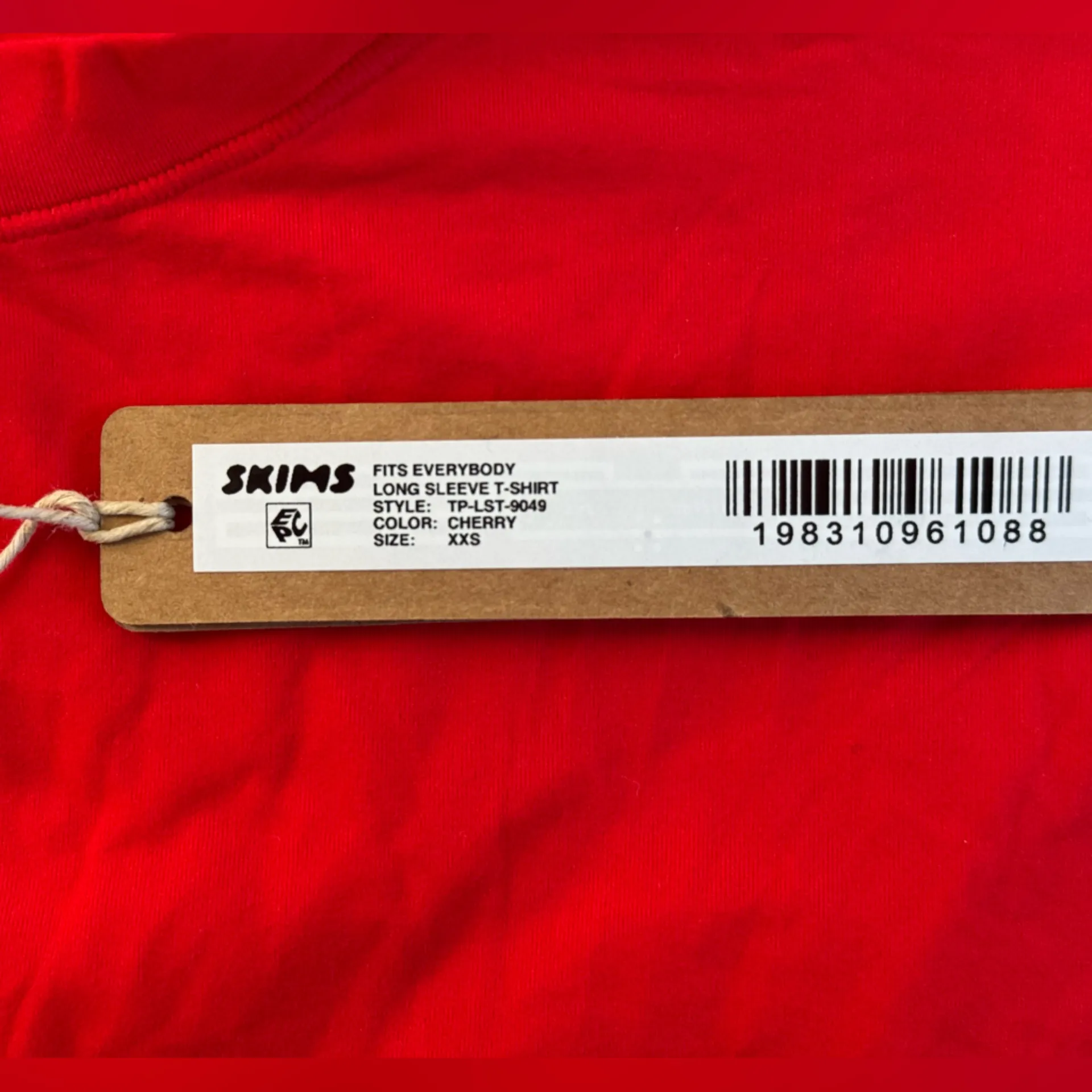 NWT Skims Fits Everybody Long Sleeve
T-Shirt XXS - Image 5