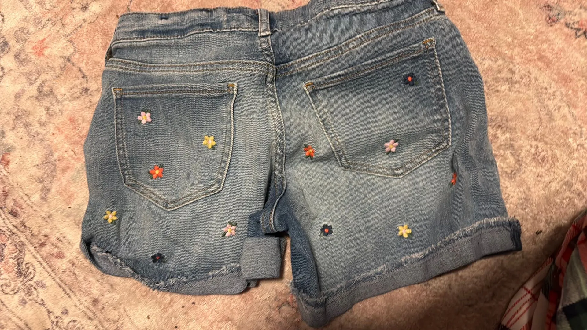 The Gap Shorts - Image 2