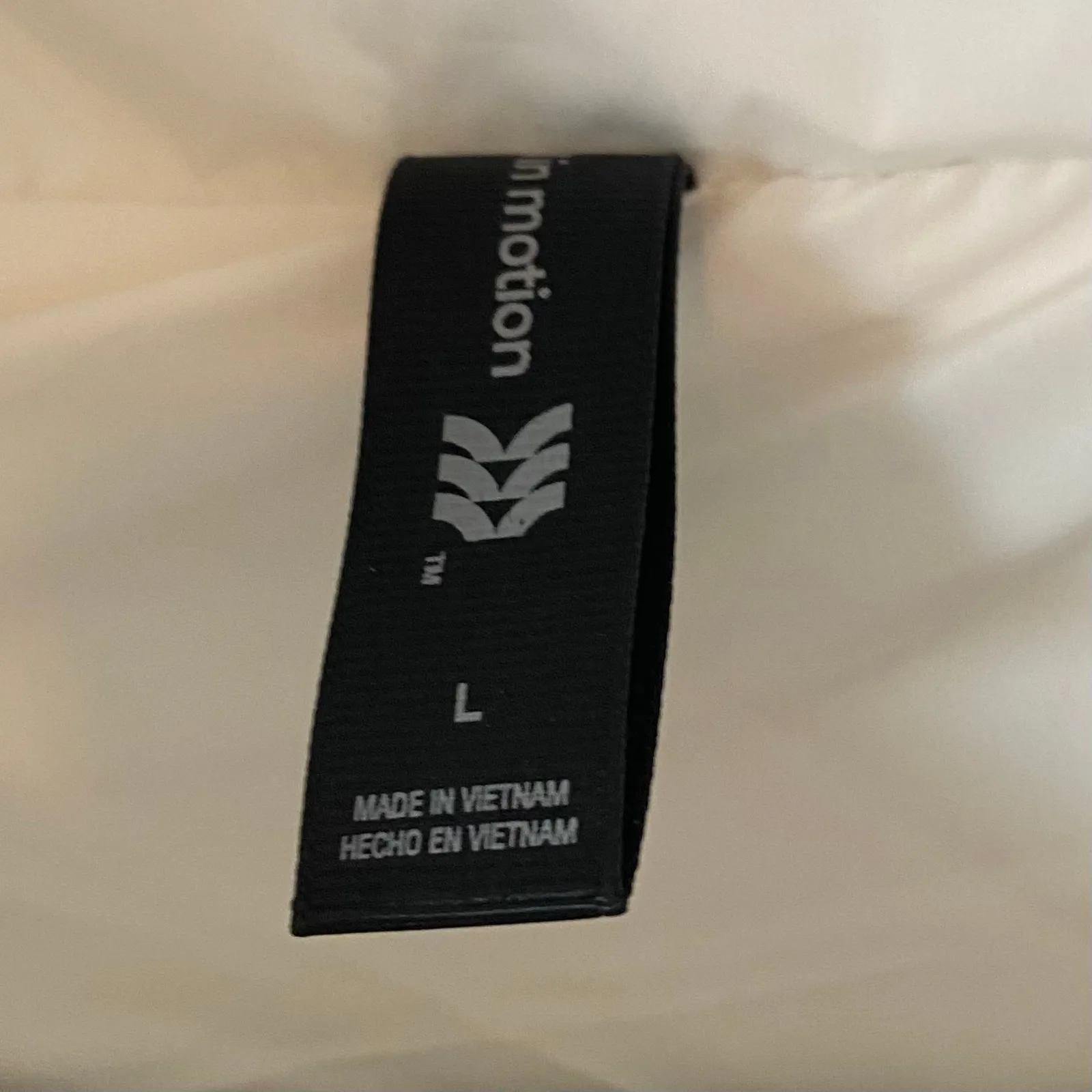 NEW ALL IN MOTION Women's Puffer Vest White Large Zip Front & Snap Closure - Image 7