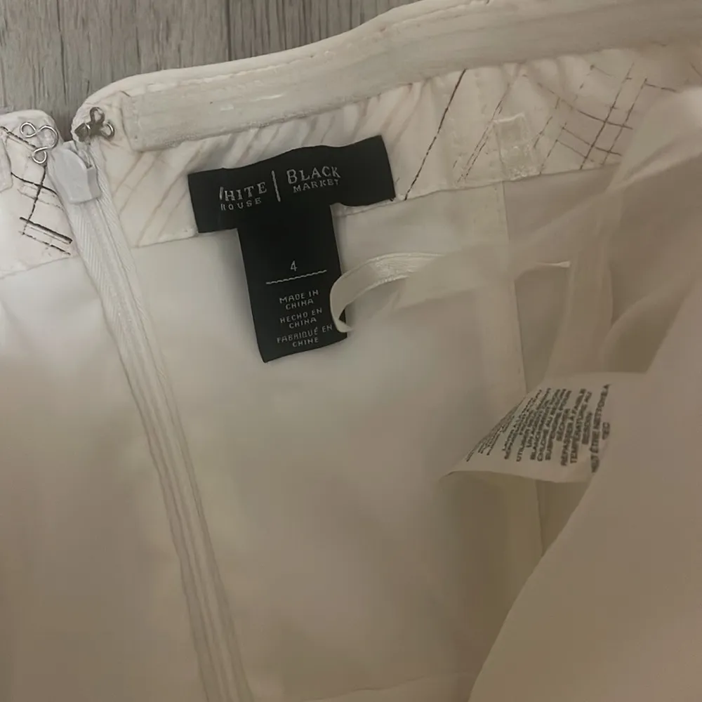 White House black market cinched skater style dress 4 white pink burnt red brown - Image 4