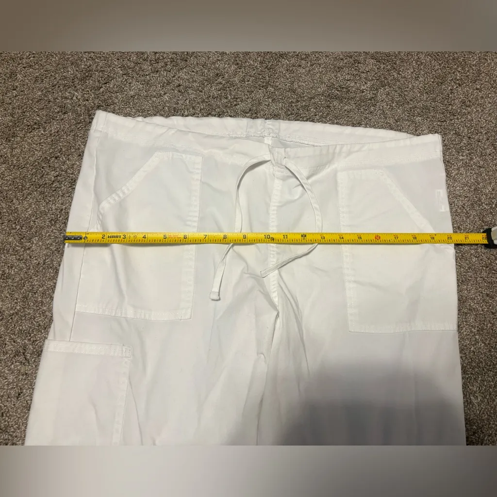 (Scrubstar) White Drawstring Wide Leg Scrub Pant: Size Medium - Image 3