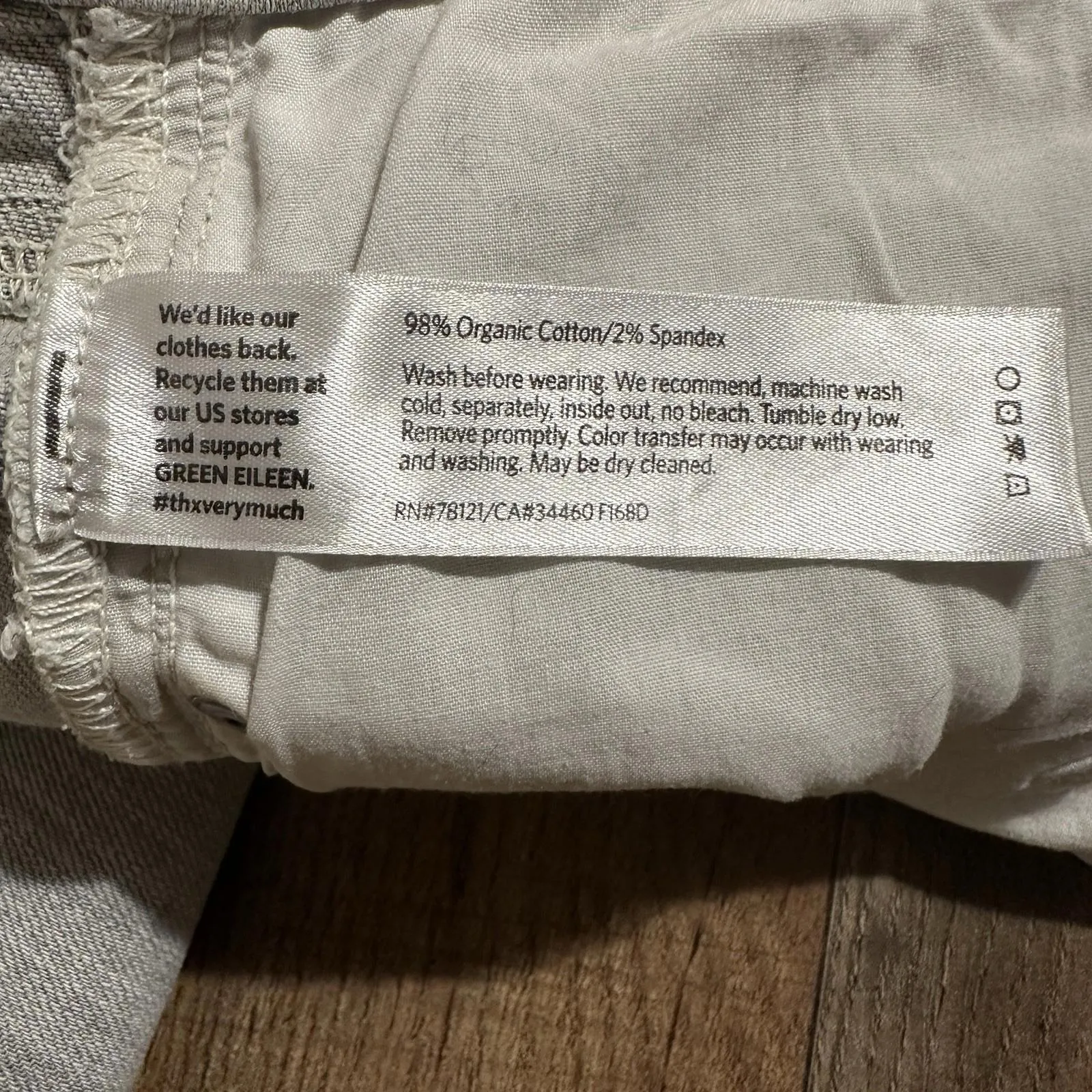 EILEEN FISHER Gray Wash Jeans Spandex Stretch Size 8 Organic Cotton - Image 6