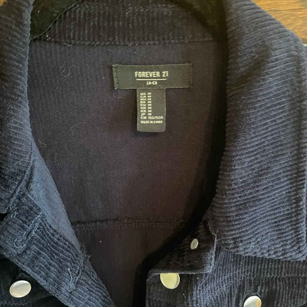 Forever 21 corduroy cropped jacket - Image 2