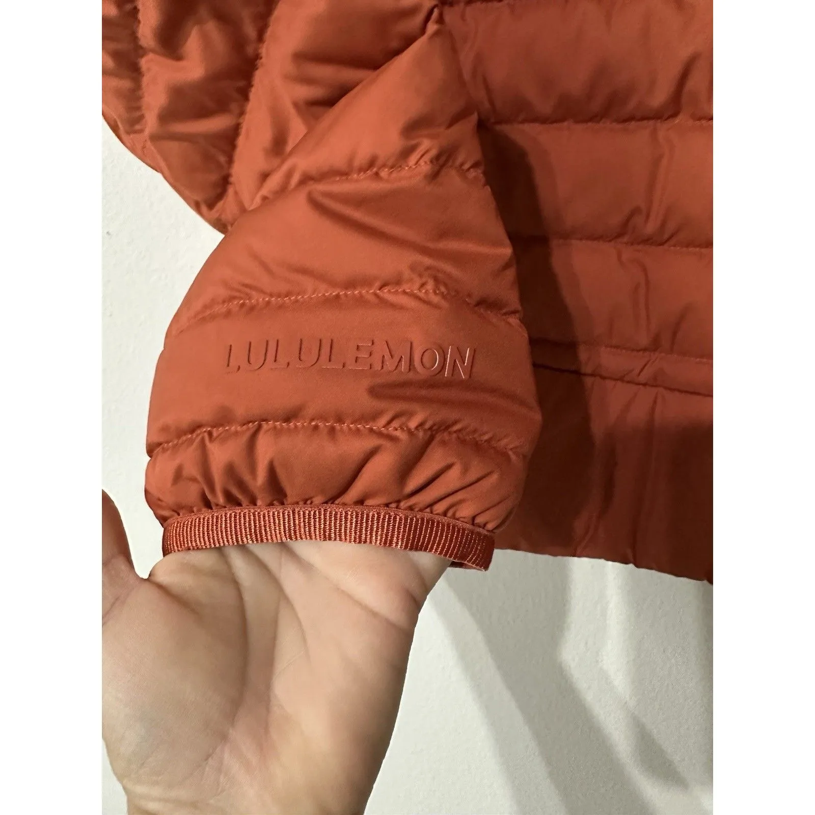 Lululemon Lightweight Relaxed - Image 6