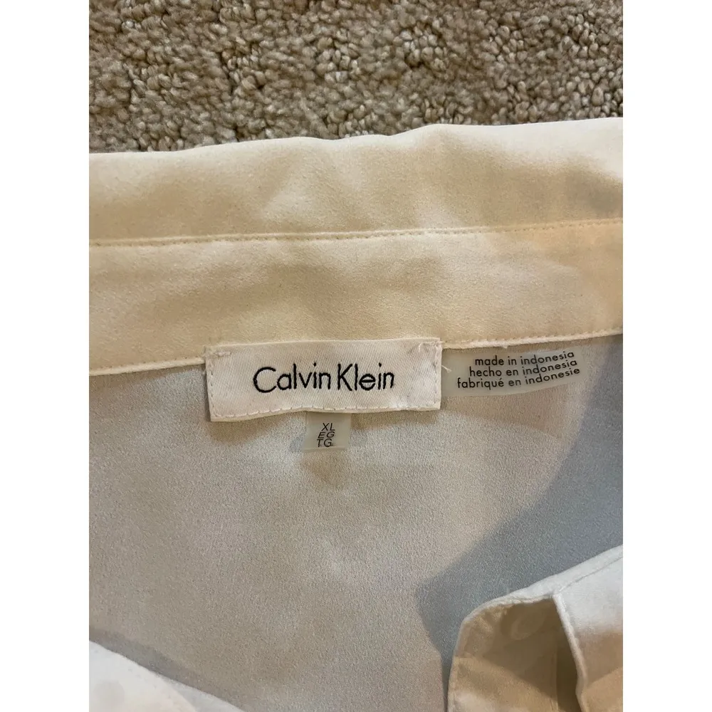 Calvin Klein White Long Sleeve Button Down Bell Top XL - Image 4