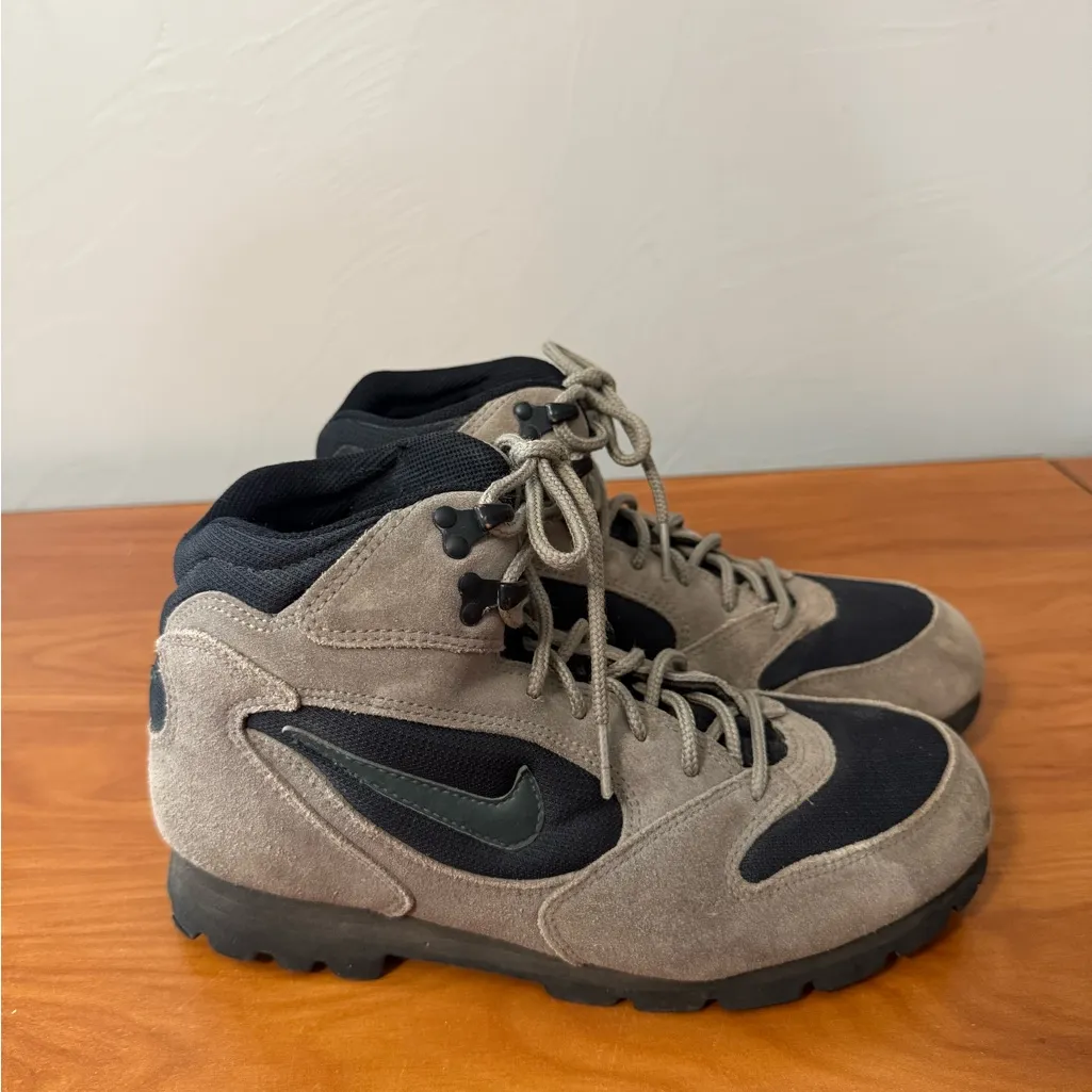 Vintage Nike ACG‎ 1990's Caldera Hiking Boot Tan Black High Top Lace Up Women 9 - Image 5