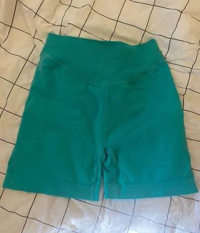 Gymshark Seamless Shorts - Image 3