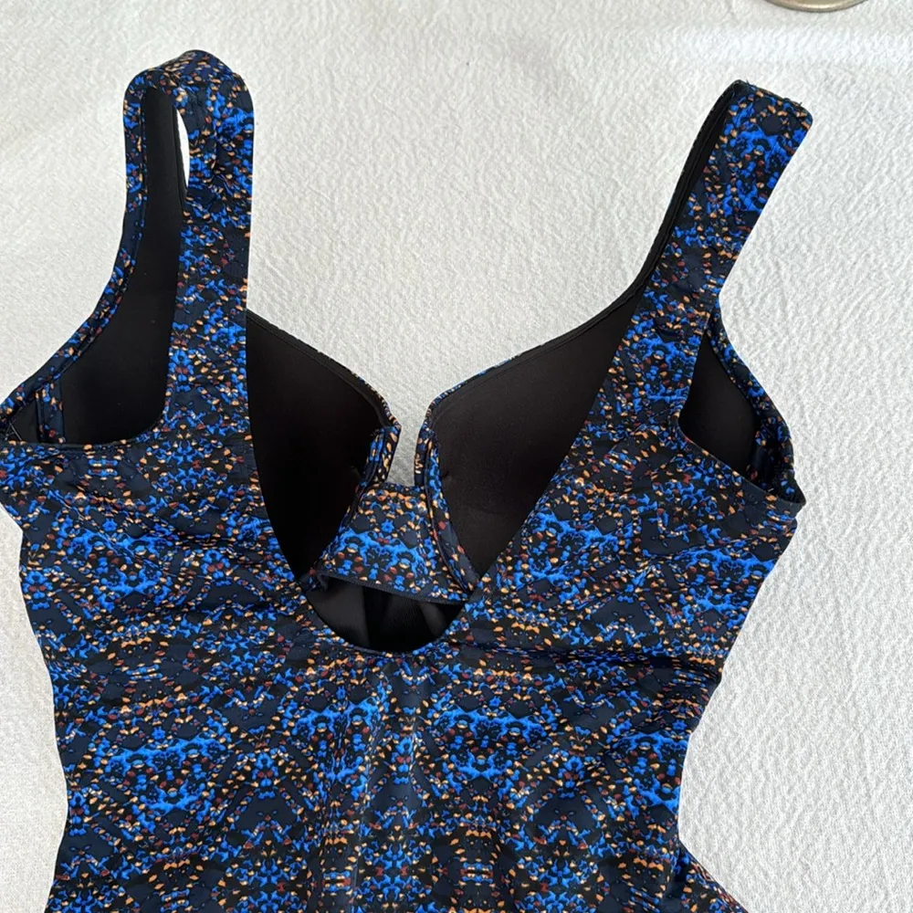 Miraclesuit Thebes Criss Cross Escape One Piece Swimsuit, size 12, $198 - Image 11