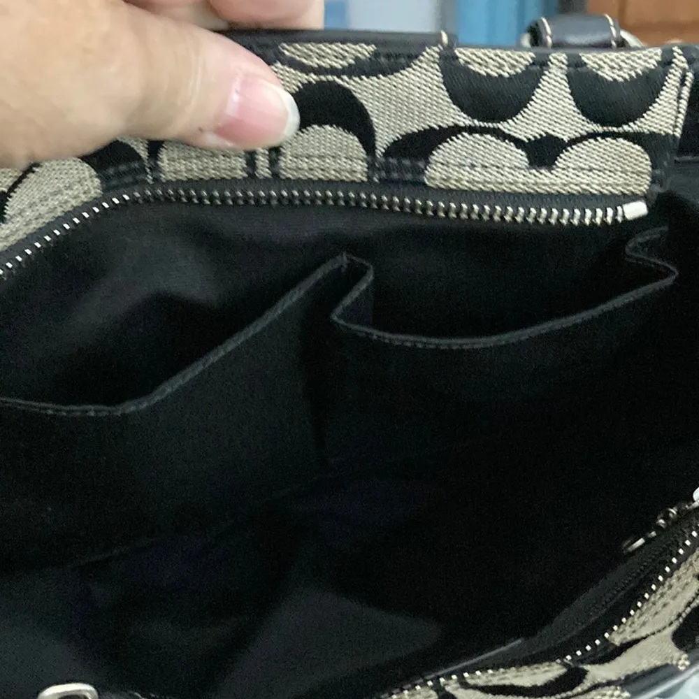 bag with leather trim and braiding. Great 12 1/2” L x 8 1/2” W x 8 1/2” D - Image 8